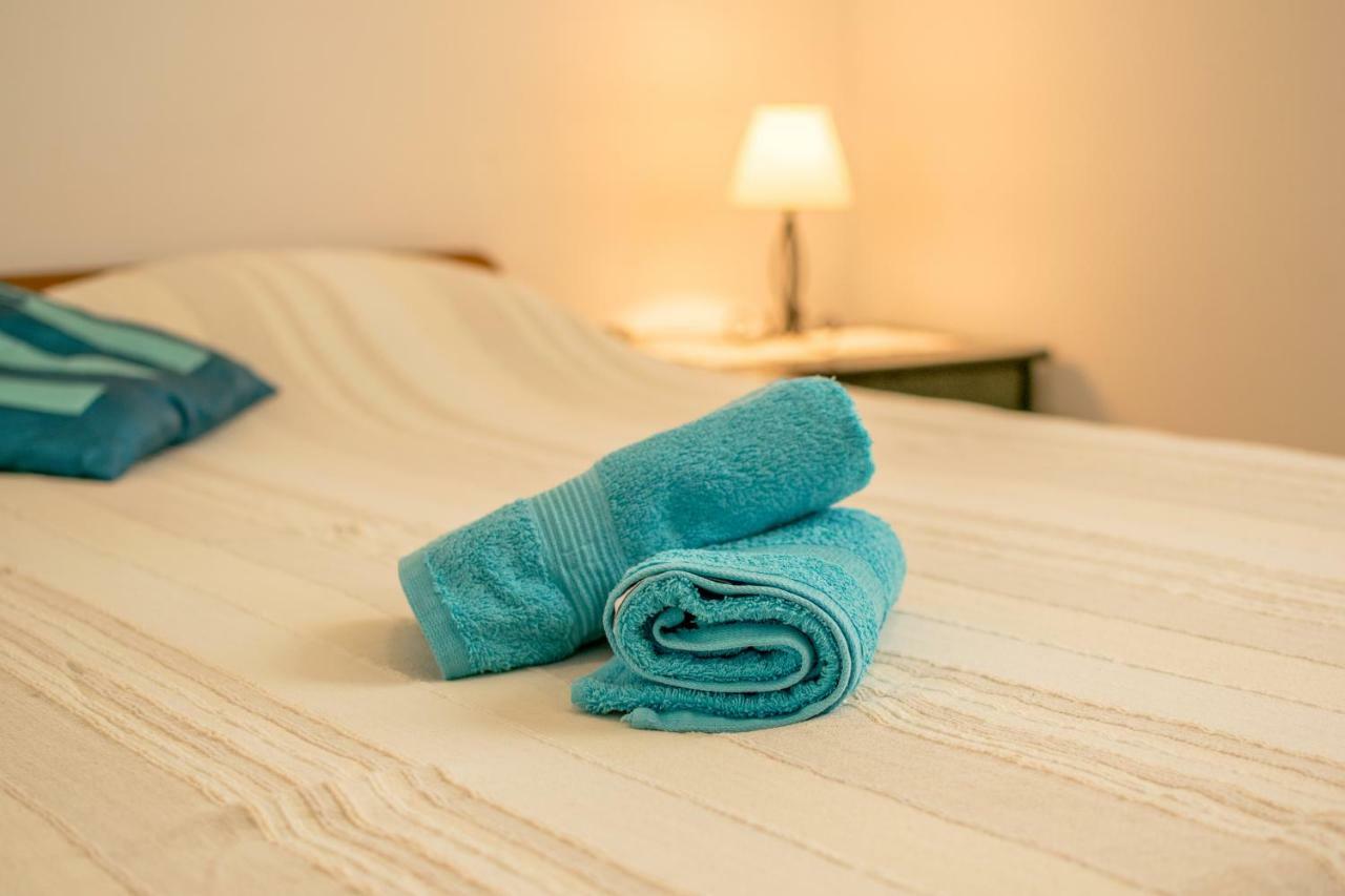 Apartments Mirjana Pula Ngoại thất bức ảnh